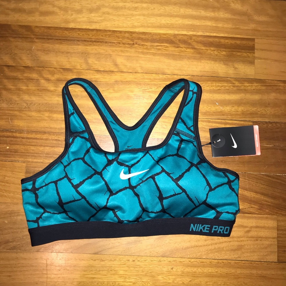 Brand new Nike Pro 360 Support Sports Bra